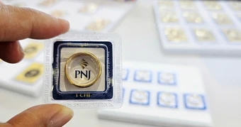 Sáng 6-3, ngược dòng thế giới, giá vàng miếng SJC, vàng nhẫn rớt hơn 2 triệu đồng