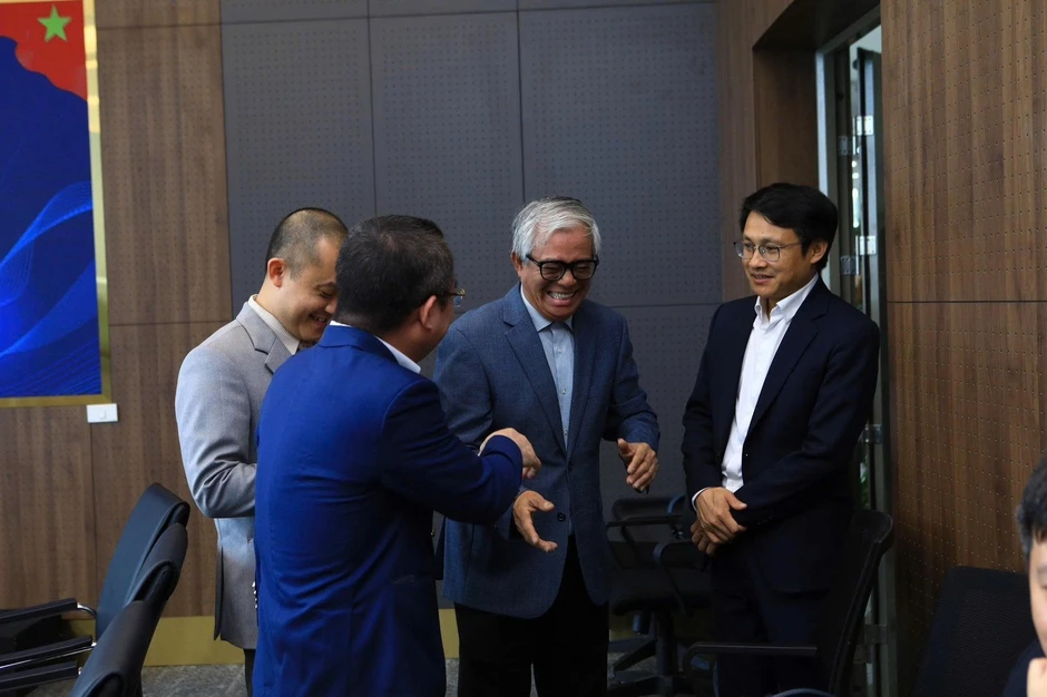Sau Nga, Hàn Quốc, một DN Mỹ “ngỏ lời” giúp VN triển khai điện hạt nhân, đại sứ Phạm Quang Vinh nói gì? Sau Nga, Hàn Quốc, một DN Mỹ “ngỏ lời” giúp VN triển khai điện hạt nhân, đại sứ Phạm Quang Vinh nói gì?