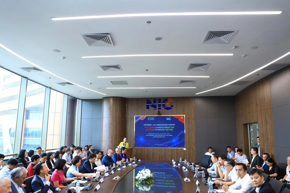 Sau Nga, Hàn Quốc, một DN Mỹ “ngỏ lời” giúp VN triển khai điện hạt nhân, đại sứ Phạm Quang Vinh nói gì? Sau Nga, Hàn Quốc, một DN Mỹ “ngỏ lời” giúp VN triển khai điện hạt nhân, đại sứ Phạm Quang Vinh nói gì?