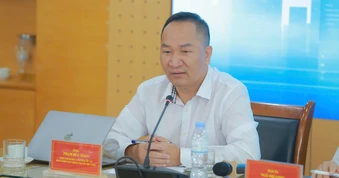 Sếp một doanh nghiệp bất động sản: ‘Đôi khi cắt lỗ sớm đã là thành công’
