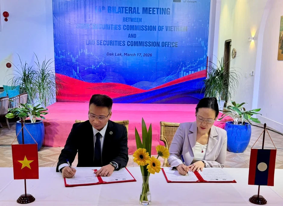 Tăng cường hợp tác phát triển thị trường vốn Việt Nam - Lào Tăng cường hợp tác phát triển thị trường vốn Việt Nam - Lào