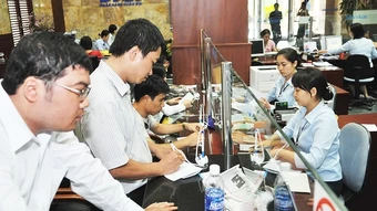 Thế khó của ngành ngân hàng