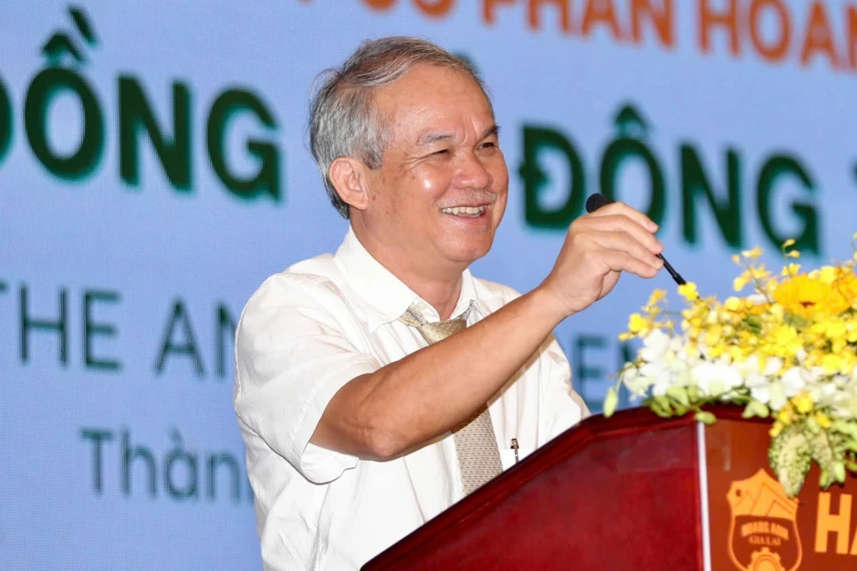 Thêm công ty nông nghiệp của bầu Đức lên sàn chứng khoán Thêm công ty nông nghiệp của bầu Đức lên sàn chứng khoán