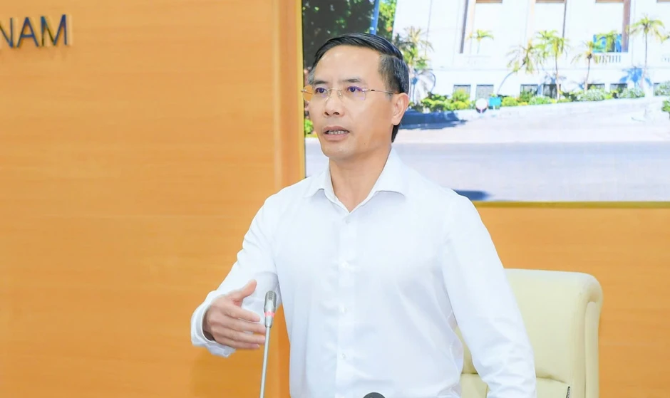 Thống đốc Ngân hàng Nhà nước họp 'hạ nhiệt' lãi suất ngay khi vừa nhậm chức