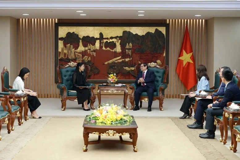 Thủ tướng đề nghị Thái Lan đảm bảo cung ứng nhiên liệu hàng không Thủ tướng đề nghị Thái Lan đảm bảo cung ứng nhiên liệu hàng không