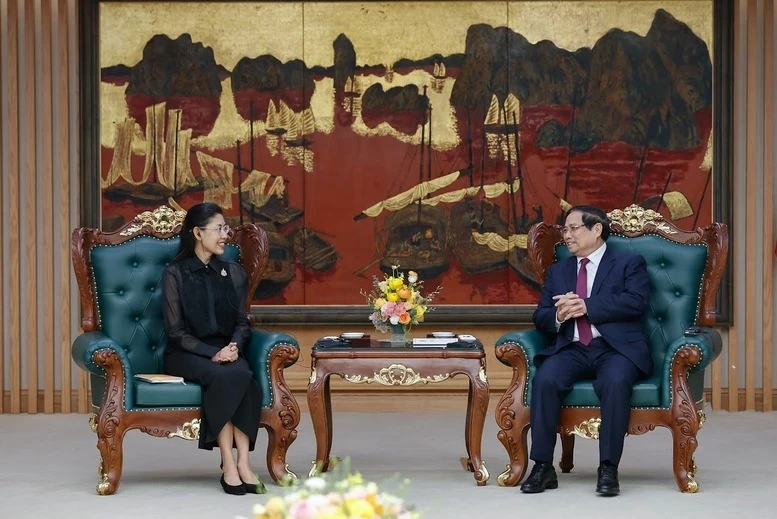 Thủ tướng đề nghị Thái Lan đảm bảo cung ứng nhiên liệu hàng không Thủ tướng đề nghị Thái Lan đảm bảo cung ứng nhiên liệu hàng không