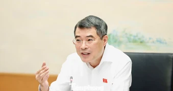Thủ tướng: Dự kiến miễn thuế với hộ kinh doanh dưới 1 tỷ đồng/năm