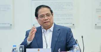 Thủ tướng làm việc tại Nhà máy Lọc hóa dầu Nghi Sơn và khảo sát địa điểm xây dựng kho dầu chiến lược
