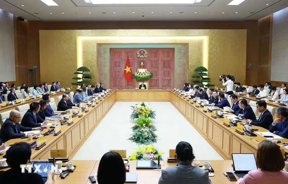 Thủ tướng Lê Minh Hưng làm việc với 52 doanh nghiệp hàng đầu Mỹ Thủ tướng Lê Minh Hưng làm việc với 52 doanh nghiệp hàng đầu Mỹ
