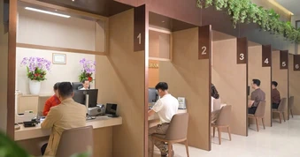Trong làn sóng tinh giảm, nhân sự tại các ông lớn ngân hàng biến động ra sao?