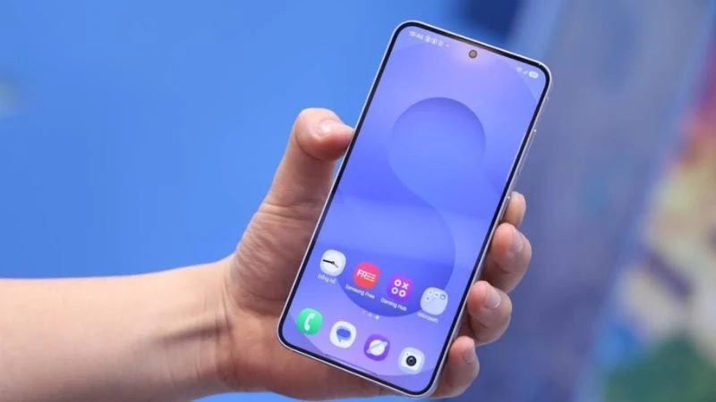 Từ ngày mai, loạt điện thoại sau sẽ không thể đăng nhập ứng dụng ngân hàng để chuyển khoản, nạp/rút tiền Từ ngày mai, loạt điện thoại sau sẽ không thể đăng nhập ứng dụng ngân hàng để chuyển khoản, nạp/rút tiền