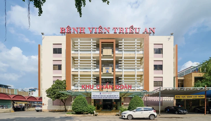 Ủy ban Chứng khoán xử phạt bệnh viện tư của ông Trầm Bê, lý do là gì? Ủy ban Chứng khoán xử phạt bệnh viện tư của ông Trầm Bê, lý do là gì?