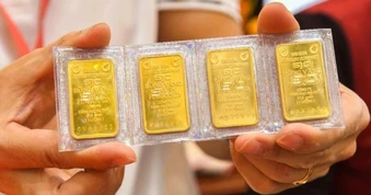 Vàng miếng SJC tăng trở lại, cao hơn thế giới hơn 24 triệu đồng/lượng