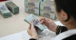 Vì sao lãi suất chưa thể hạ nhiệt?
