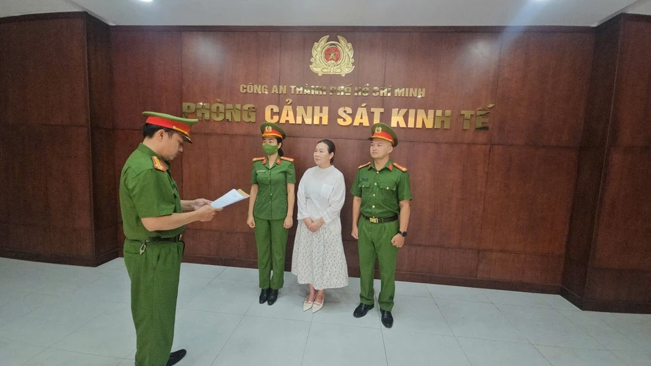 Việc làm ăn của nữ CEO Nguyễn Ngọc Tiền vừa bị công an bắt Việc làm ăn của nữ CEO Nguyễn Ngọc Tiền vừa bị công an bắt