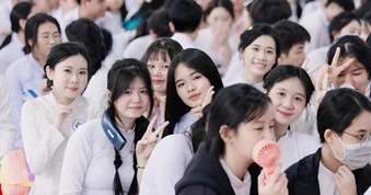 Việt Nam vừa có thêm một ngành học rất đặc biệt: Làm việc với tua-bin điện gió, lương lên đến 40 triệu đồng/tháng