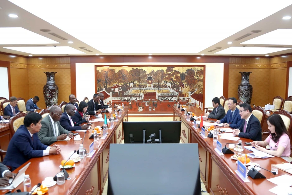 Việt Nam - Zabia: Chia sẻ kinh nghiệm cơ chế huy động và quản lý nguồn lực tài chính cho phát triển nông nghiệp Việt Nam - Zabia: Chia sẻ kinh nghiệm cơ chế huy động và quản lý nguồn lực tài chính cho phát triển nông nghiệp