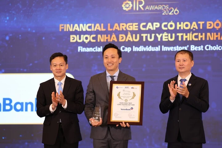 VietinBank năm thứ 4 liên tiếp có hoạt động IR được nhà đầu tư yêu thích nhất