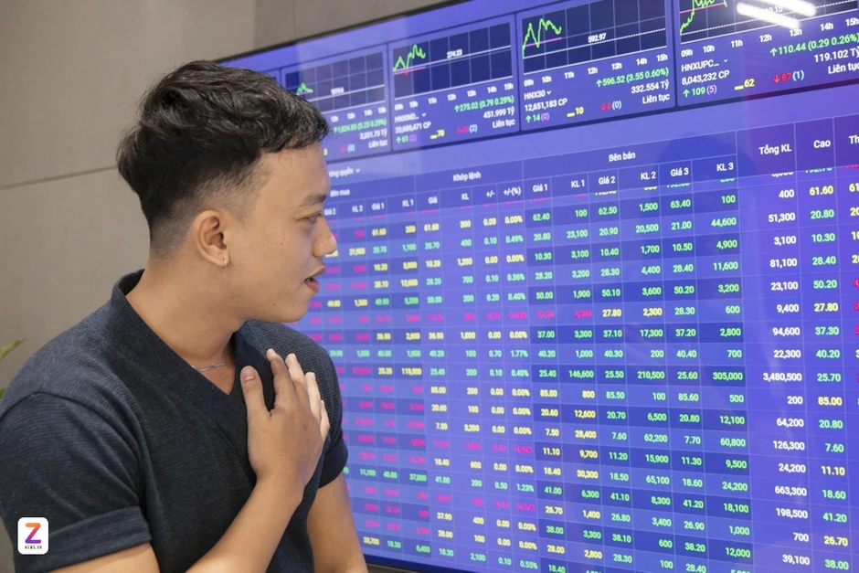 Vingroup kéo VN-Index vượt mốc 1.800 điểm Vingroup kéo VN-Index vượt mốc 1.800 điểm