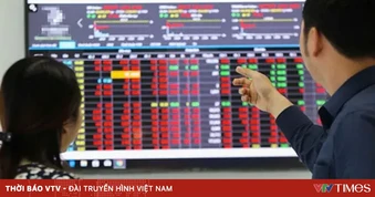 VN-Index giảm hơn 110 điểm