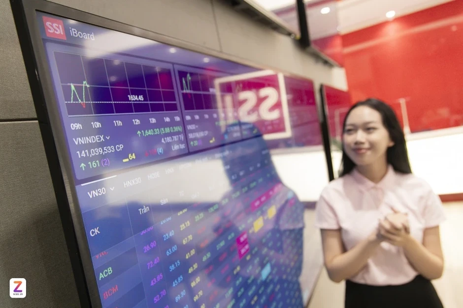 VN-Index tăng gần 33 điểm buổi sáng VN-Index tăng gần 33 điểm buổi sáng
