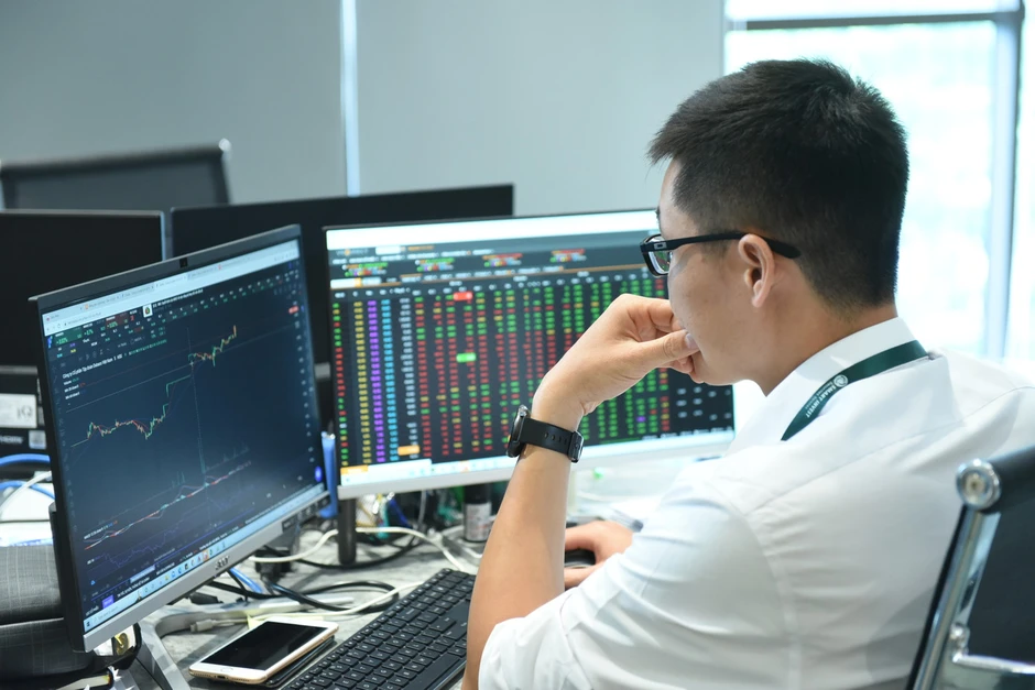 VN-Index trước 'cửa ải' 1.800 điểm: Dòng tiền có đủ sức duy trì? VN-Index trước 'cửa ải' 1.800 điểm: Dòng tiền có đủ sức duy trì?