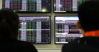 VN-Index vẫn gặp áp lực giảm điểm, cổ phiếu Novaland diễn biến lạ