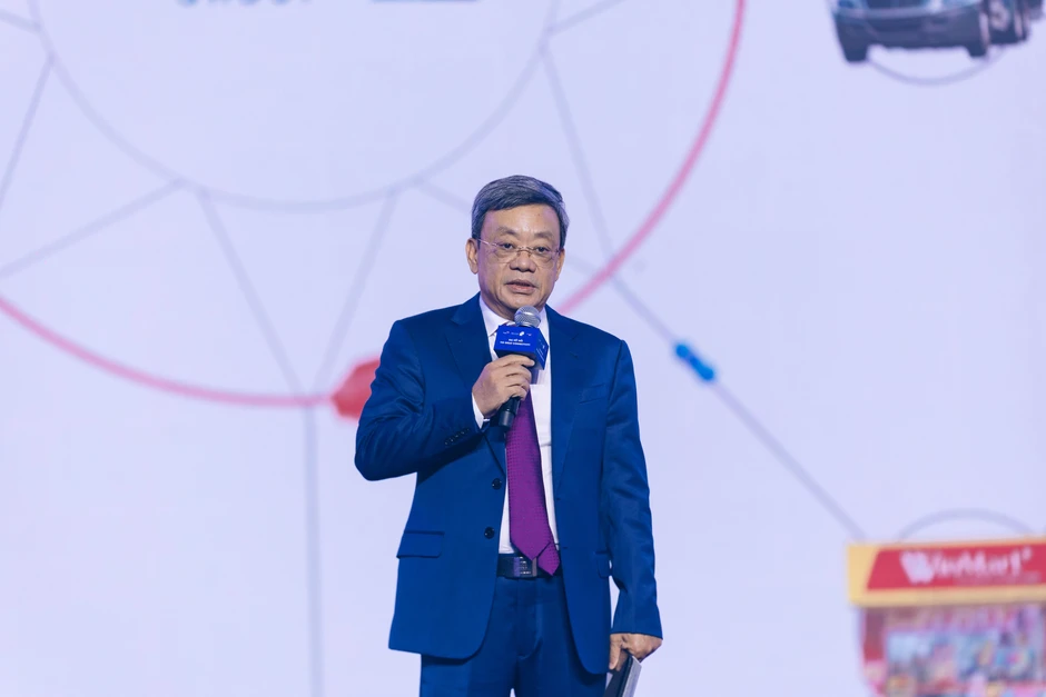 Vợ chồng ông Phạm Nhật Vượng nắm hơn 3/4 tài sản của giới tỷ phú Việt Vợ chồng ông Phạm Nhật Vượng nắm hơn 3/4 tài sản của giới tỷ phú Việt