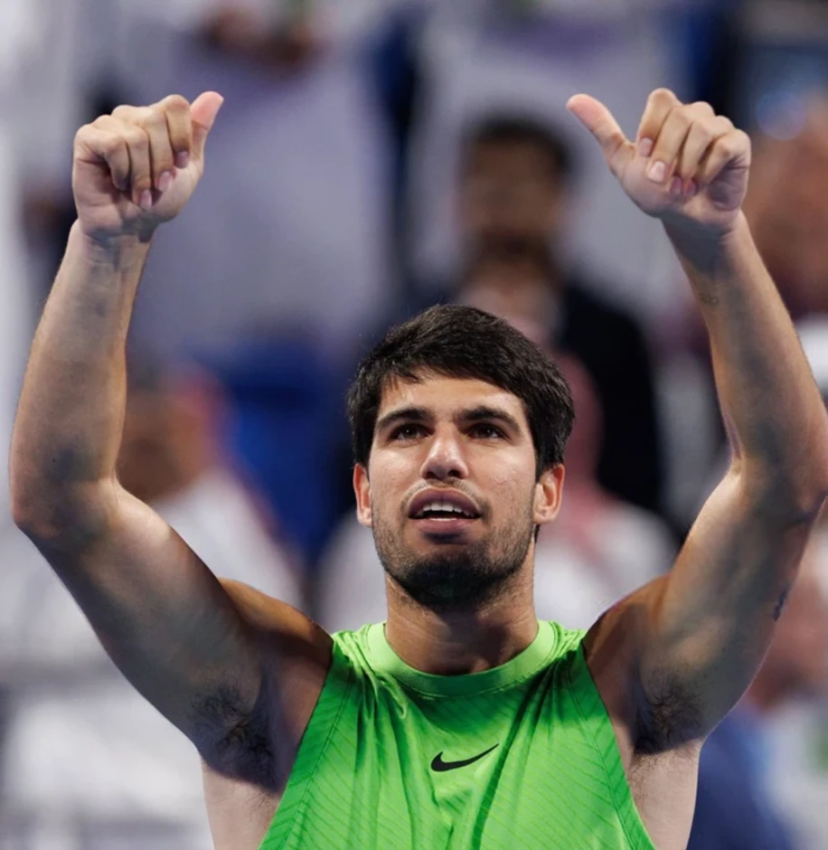 Alcaraz "tốc hành" giành ATP 500 tại Qatar, tiến sát cột mốc của Big 3 Alcaraz "tốc hành" giành ATP 500 tại Qatar, tiến sát cột mốc của Big 3