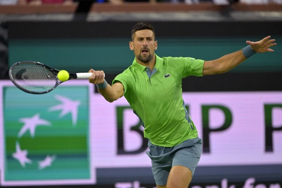 Alcaraz rút khỏi Barcelona Open, Djokovic tái xuất ở Madrid Open