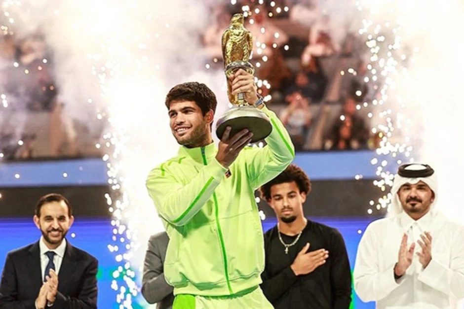 Alcaraz tiến gần đến cột mốc của Nadal và Federer