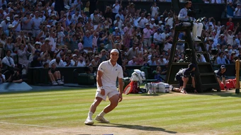 Arthur Fery - nhà giàu vượt sướng để thành ngôi sao Wimbledon