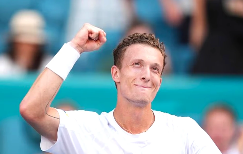 Chung kết Miami Open: Chờ Sinner giải mã hiện tượng Lehecka Chung kết Miami Open: Chờ Sinner giải mã hiện tượng Lehecka