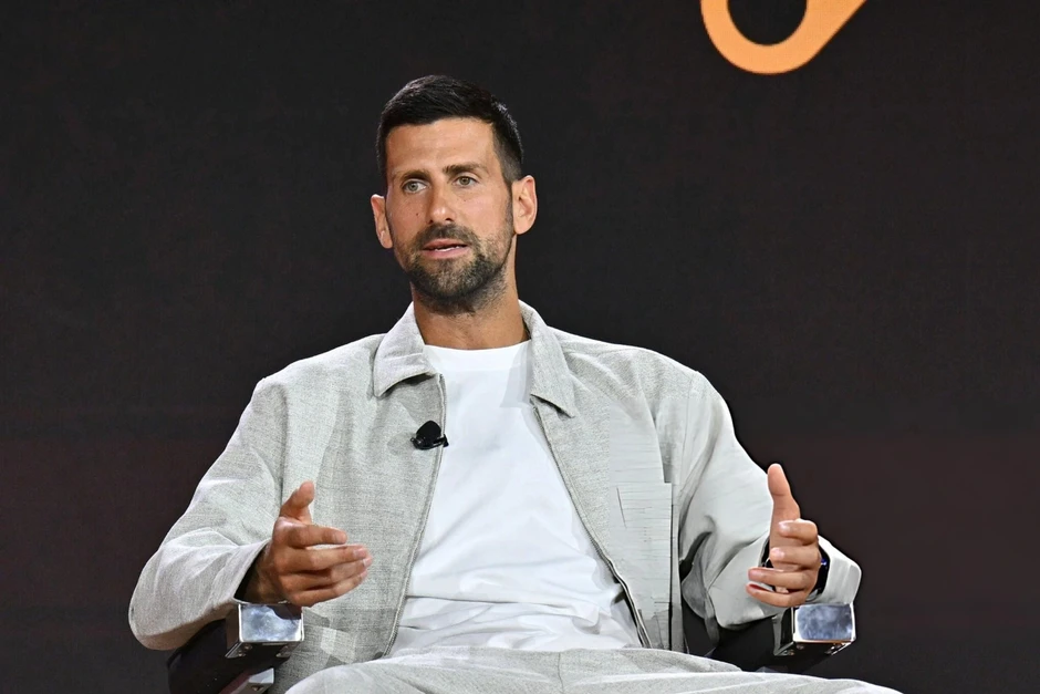 Djokovic châm ngòi tranh cãi lớn về luật thi đấu quần vợt Djokovic châm ngòi tranh cãi lớn về luật thi đấu quần vợt