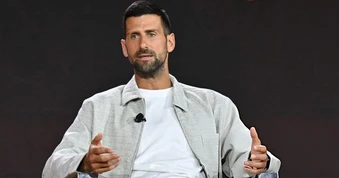 Djokovic châm ngòi tranh cãi lớn về luật thi đấu quần vợt
