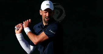 Djokovic lội ngược dòng, Alcaraz thắng tốc hành ở Indian Wells