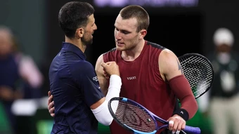 Djokovic thua ngược ĐKVĐ Indian Wells Masters