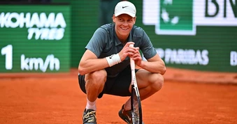 Jannik Sinner được khuyên không tham dự Madrid Open 2026