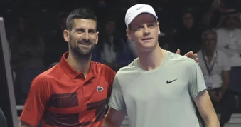 Jannik Sinner tiến gần đến kỷ lục của Novak Djokovic