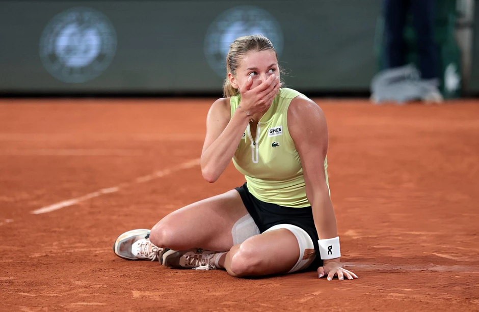 Maja Chwalinska: Từ bóng tối trầm cảm đến câu chuyện cổ tích Roland Garros Maja Chwalinska: Từ bóng tối trầm cảm đến câu chuyện cổ tích Roland Garros