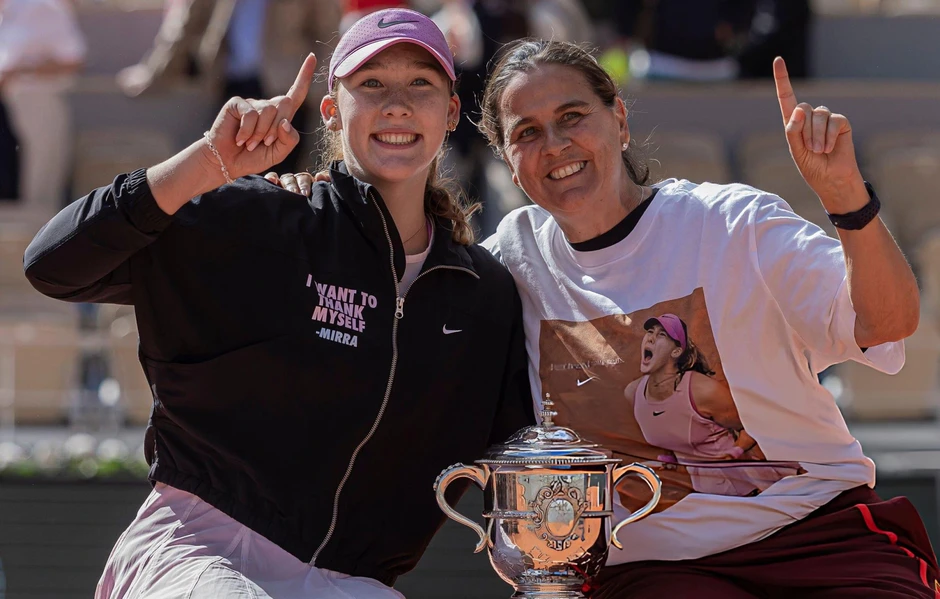 Nhà vô địch tuổi 19 tiết lộ bí mật thành công tại Roland Garros Nhà vô địch tuổi 19 tiết lộ bí mật thành công tại Roland Garros