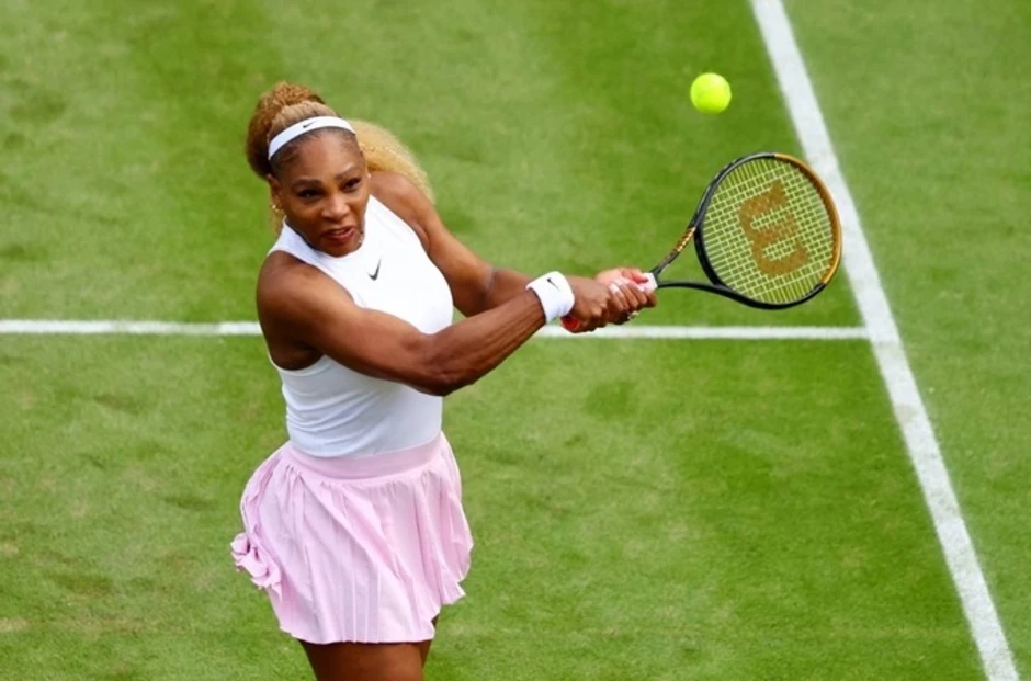 Serena Williams trở lại đánh đơn ở Wimbledon Serena Williams trở lại đánh đơn ở Wimbledon