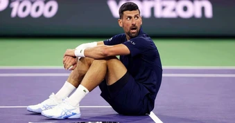 Sinner rút ngắn cách biệt với Alcaraz, Djokovic không dự Miami Open