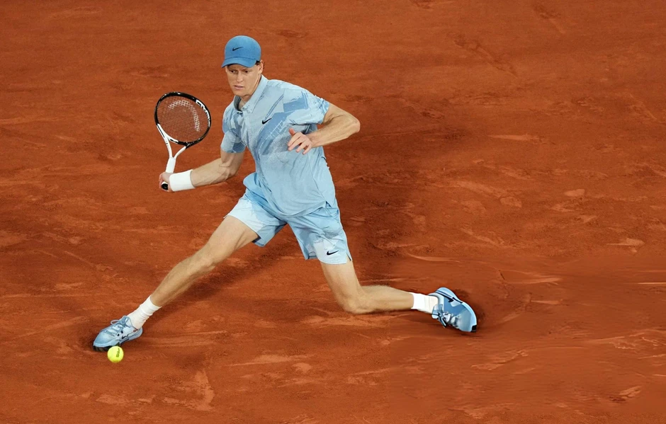 Sinner thị uy sức mạnh ở Roland Garros, nối dài chuỗi trận thắng ấn tượng Sinner thị uy sức mạnh ở Roland Garros, nối dài chuỗi trận thắng ấn tượng