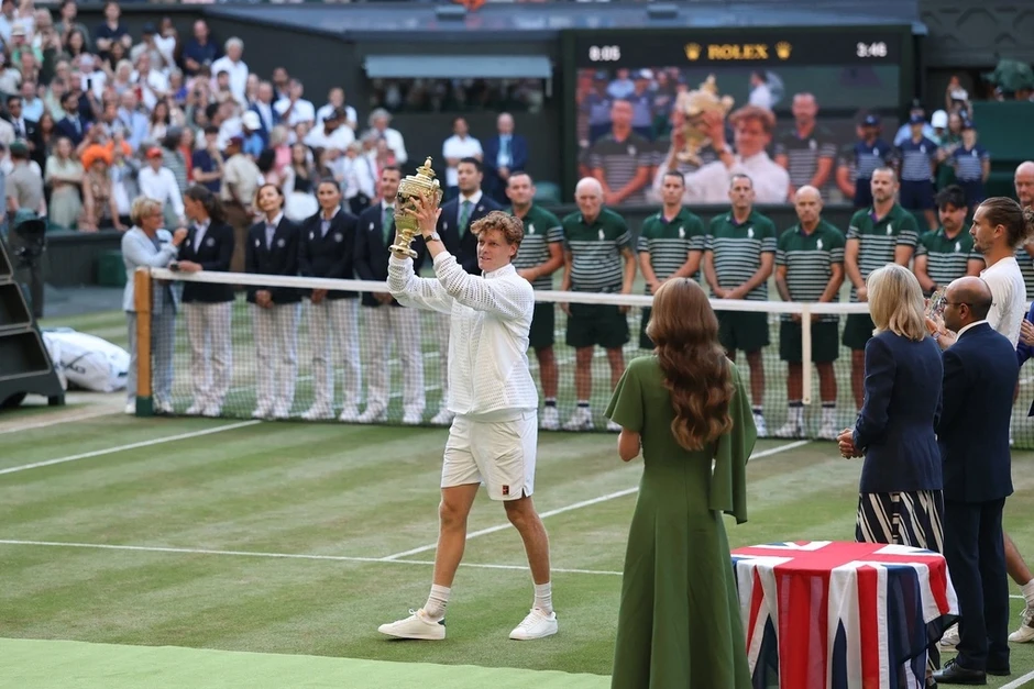 Sinner và bản lĩnh được định hình ở Wimbledon