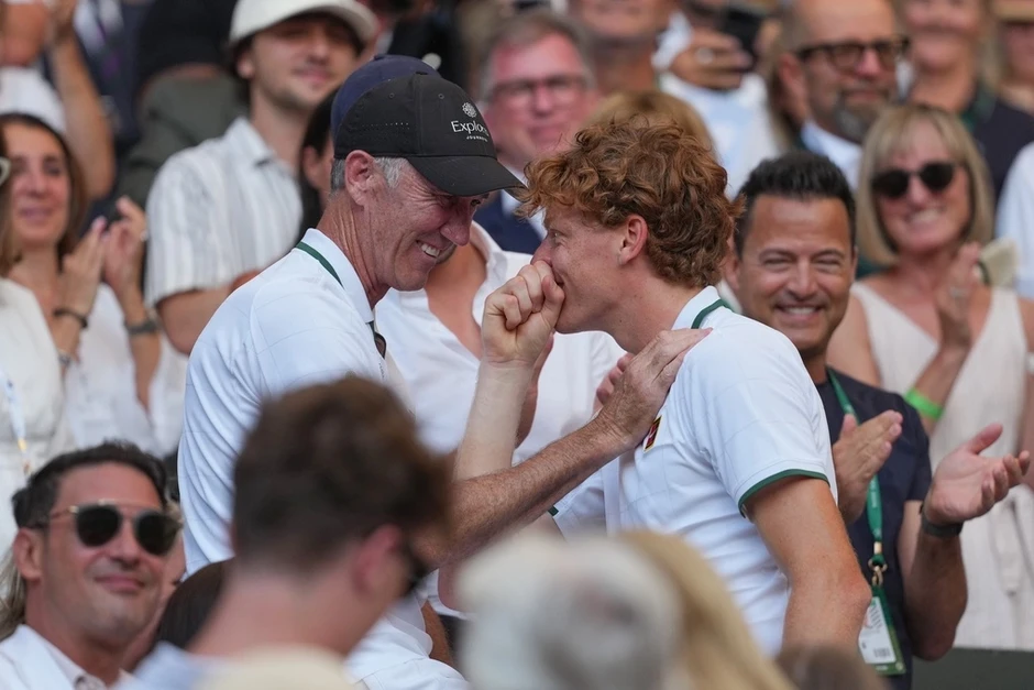 Sinner và bản lĩnh được định hình ở Wimbledon