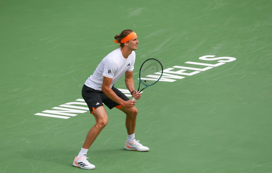 Sinner, Zverev khởi đầu suôn sẻ tại Indian Wells Masters Sinner, Zverev khởi đầu suôn sẻ tại Indian Wells Masters