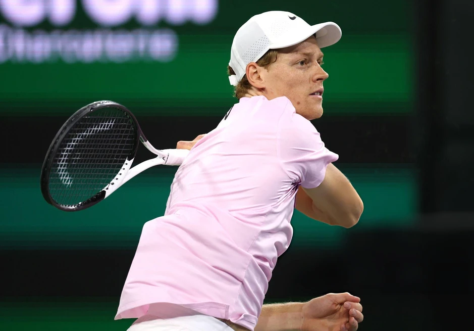 Sinner, Zverev khởi đầu suôn sẻ tại Indian Wells Masters Sinner, Zverev khởi đầu suôn sẻ tại Indian Wells Masters