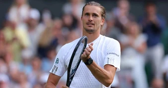 Zverev chật vật vượt cửa ải đầu tiên tại Wimbledon