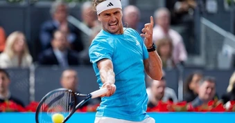 Zverev ghi dấu cột mốc ấn tượng, tiếp tục hành trình tại Madrid Open